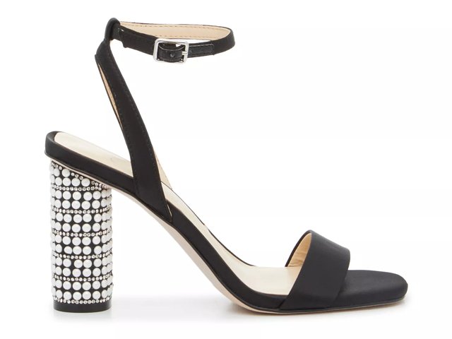 JESSICA SIMPSON*ビジュー*キラり*ブロックヒールサンダルShurah Jessica Simpson Shurah Sandal - Free Shipping | DSW