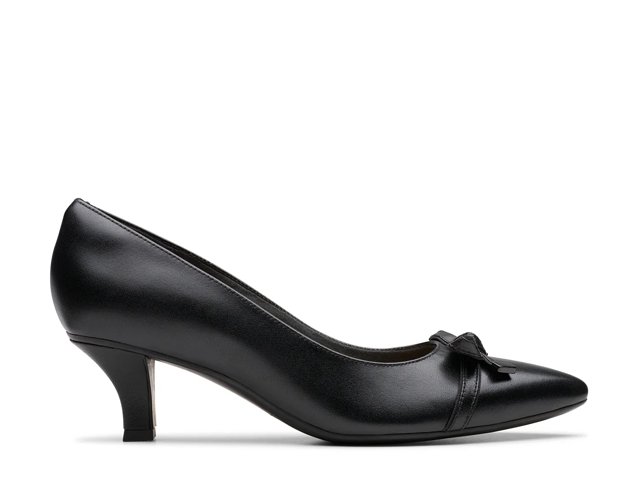 Clarks black pumps sales