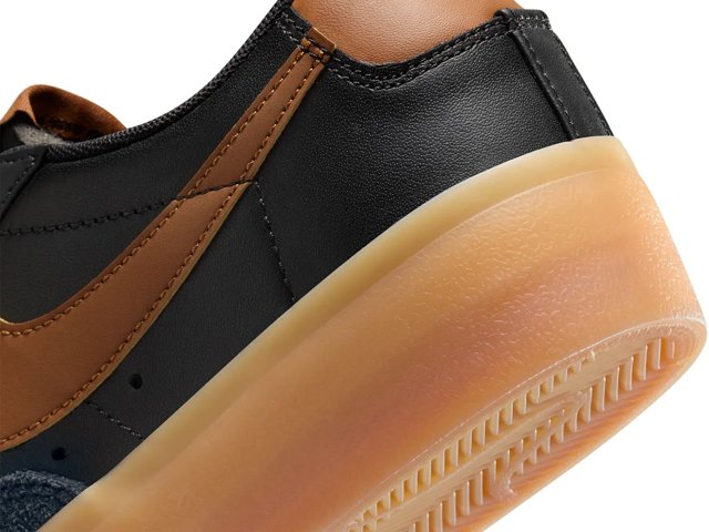 人気限定Sale!!☆Nike Women's☆BLAZER 厚底LOW PLATFORM 'FUR' Nike Blazer Low Platform Women's Shoes. Nike.com