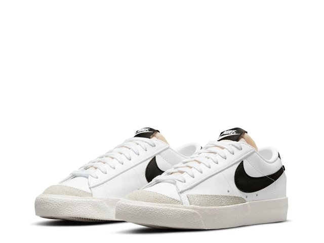 Nike Blazer '77 Sneaker - Women's