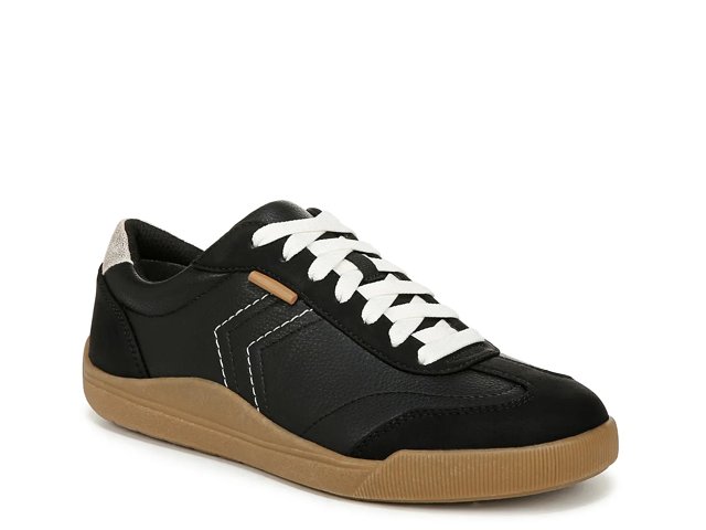 Dr scholl's sneakers dsw clearance