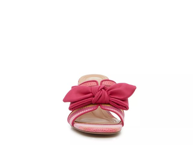Adrienne Vittadini Arnoldo Sandal