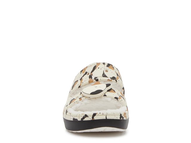 Crocs Squishmellow Cam Cozzzy Sandal - Free Shipping | DSW