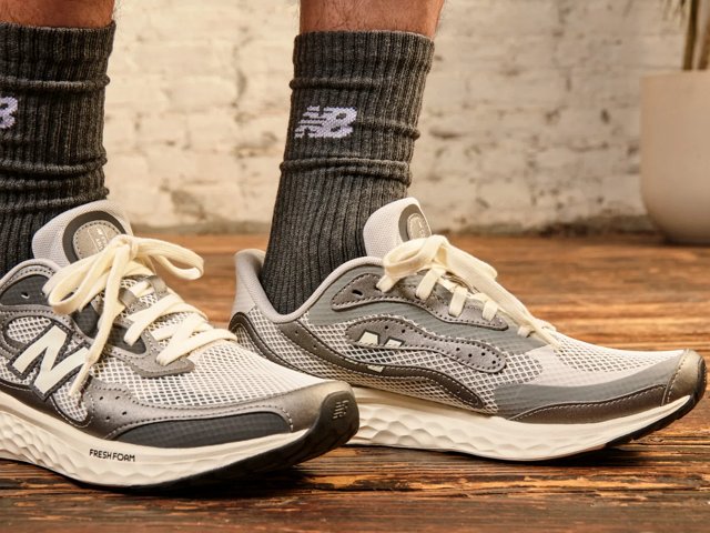 New balance arishi sneakers top
