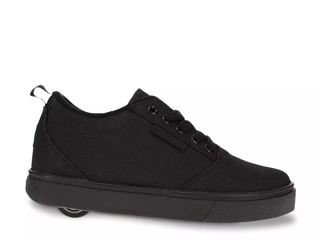 Heelys Pro 20 Triple Skate Shoe