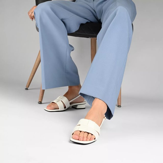 Journee Tabatha Sandal