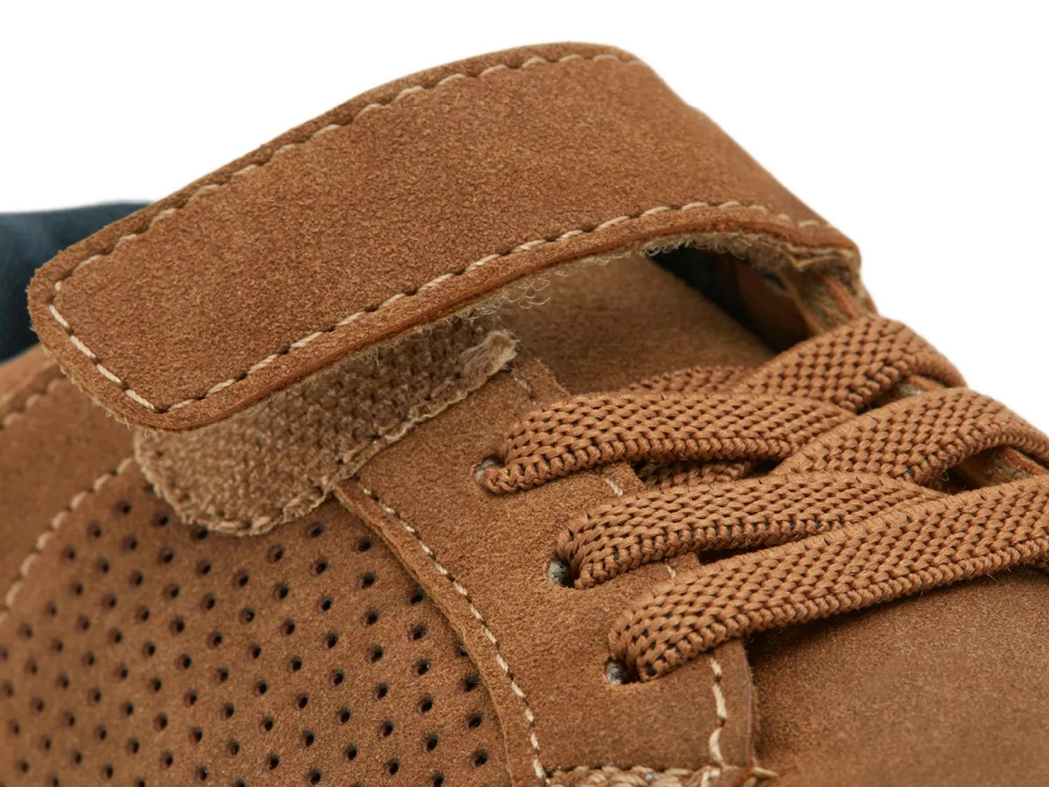 Flynn Sneaker
