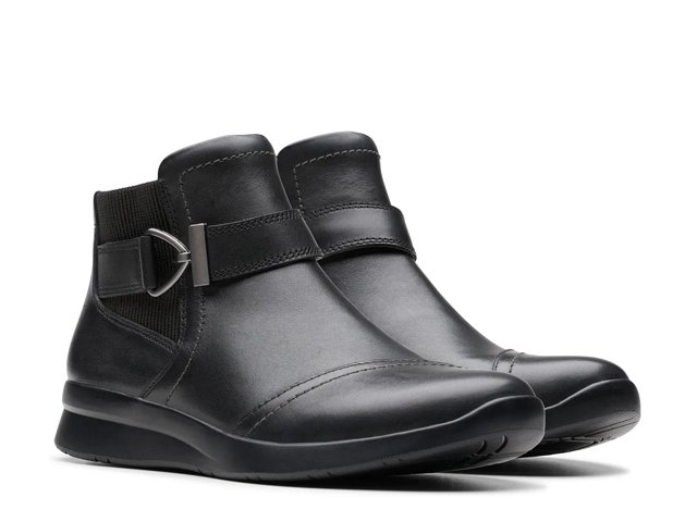 Dsw clarks booties online