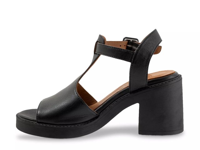 Caparros mackenzie platform sandal sales
