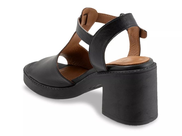 Caparros mackenzie platform sandal sales
