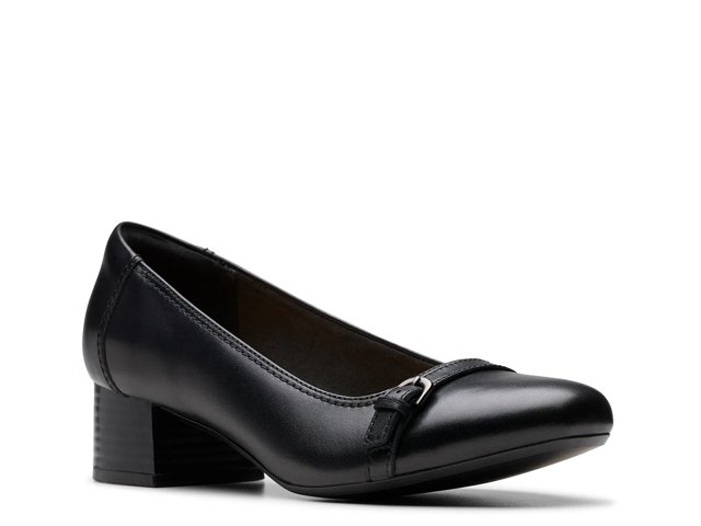 Clarks leather pumps store