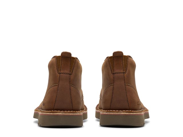 Clarks Eastridge Chukka Boot