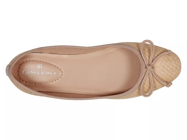 Bandolino hotsell flats dsw