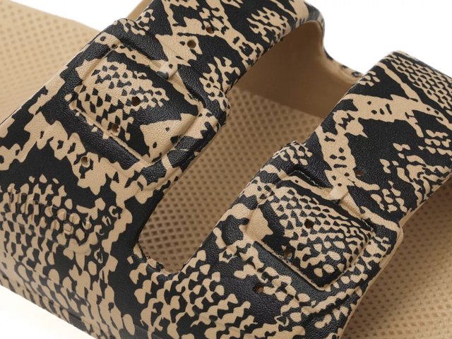 Dsw animal print sandals deals