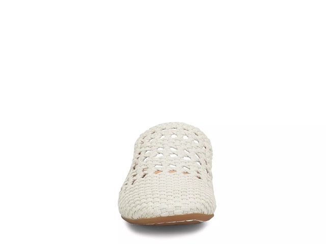 Born Cameo II Women s Shoes Cream Fabric 6 M B
