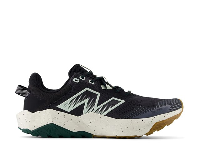 New balance all terrain nitrel top