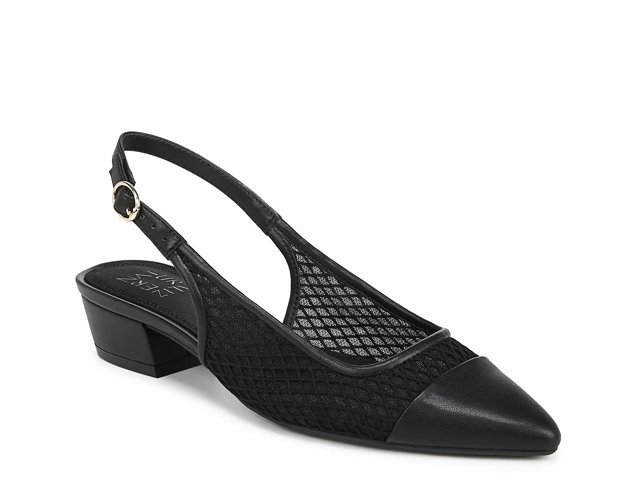 Naturalizer banks pump sales