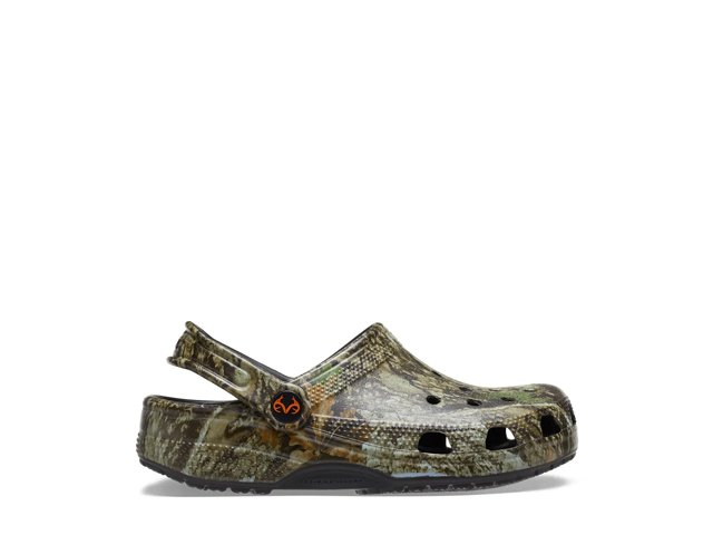 Crocs Realtree APX Classic Clog - Kids' - Free Shipping | DSW