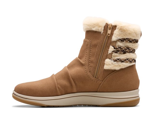 Clarks Breeze Cozy Boot - Free Shipping | DSW
