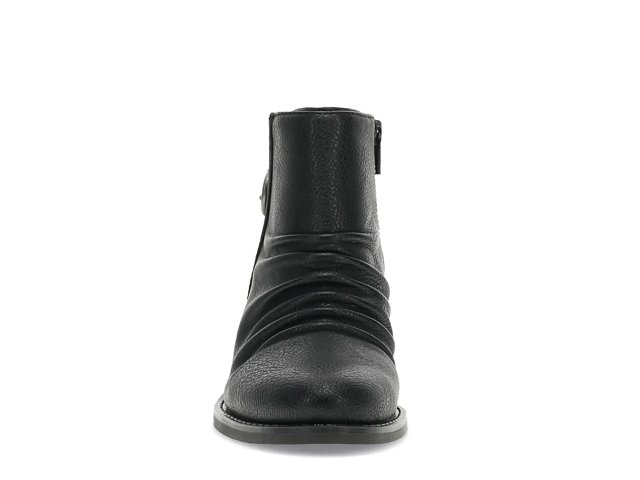 Bare traps boots dsw cheap