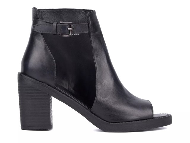 Laverine Bootie