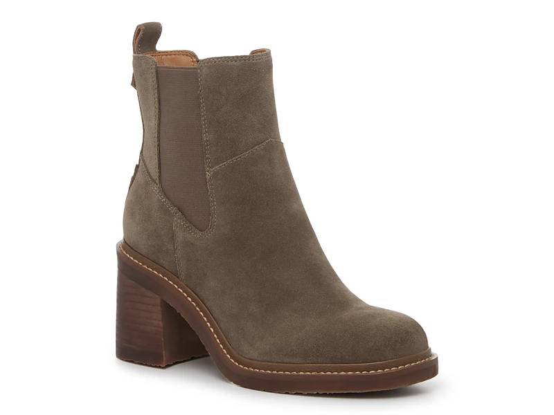 Shop Women s Clearance Boots DSW