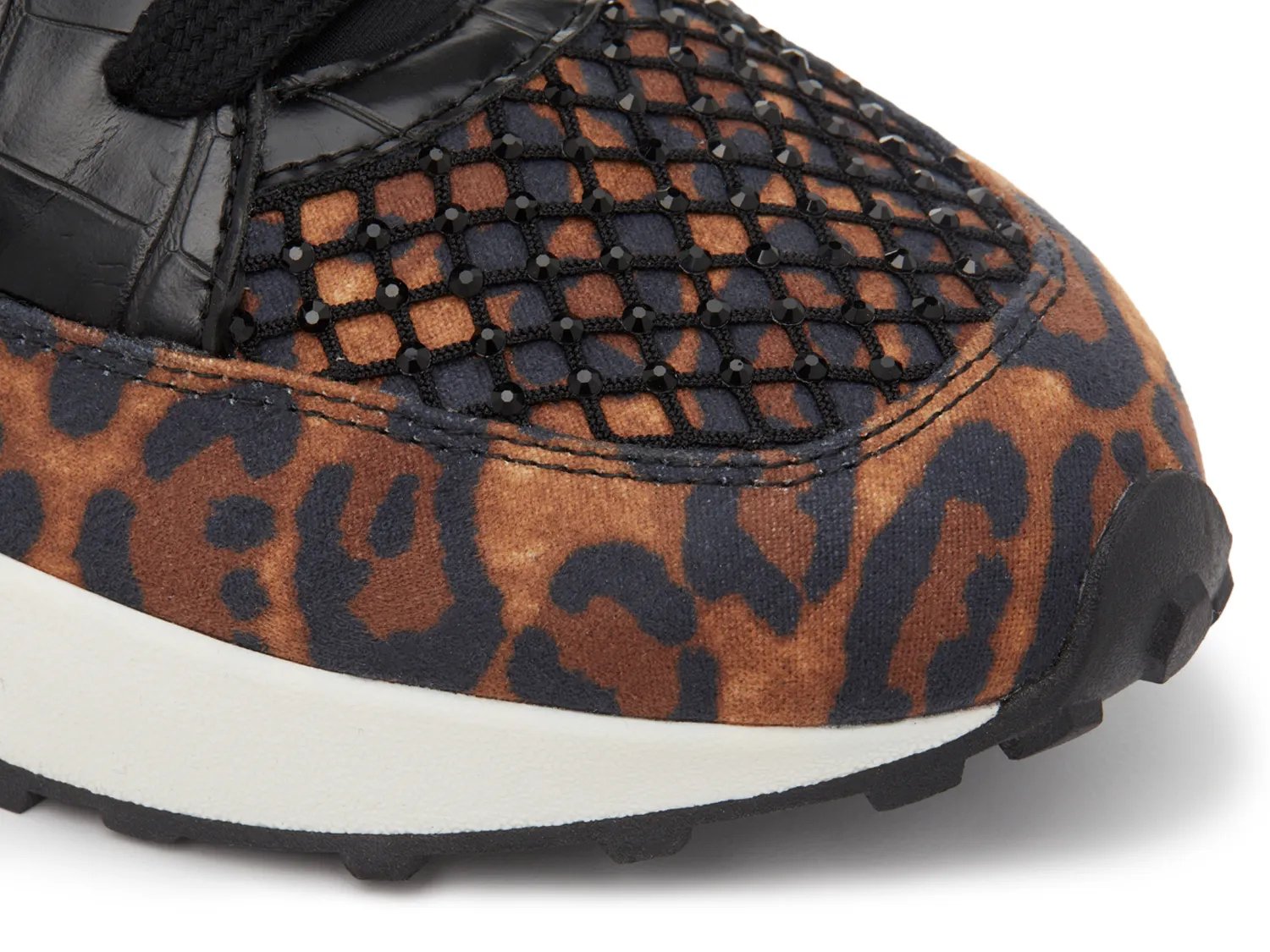 Tezra Sneaker