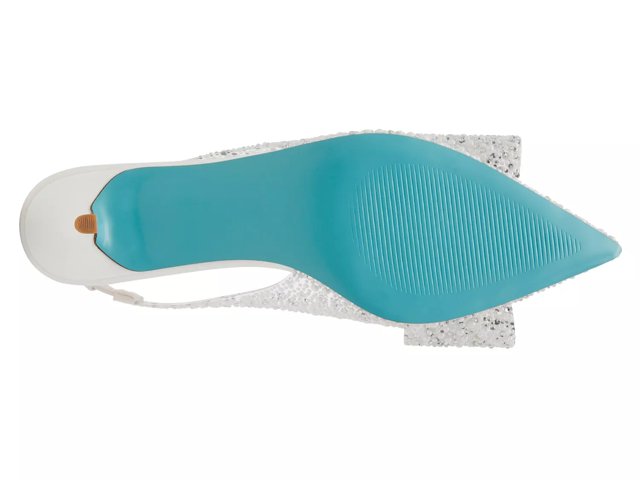 Betsey johnson nila pump clearance