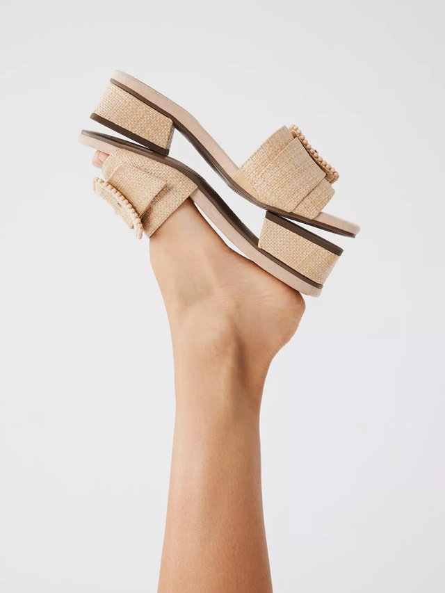 Anne klein nolita sandals hot sale