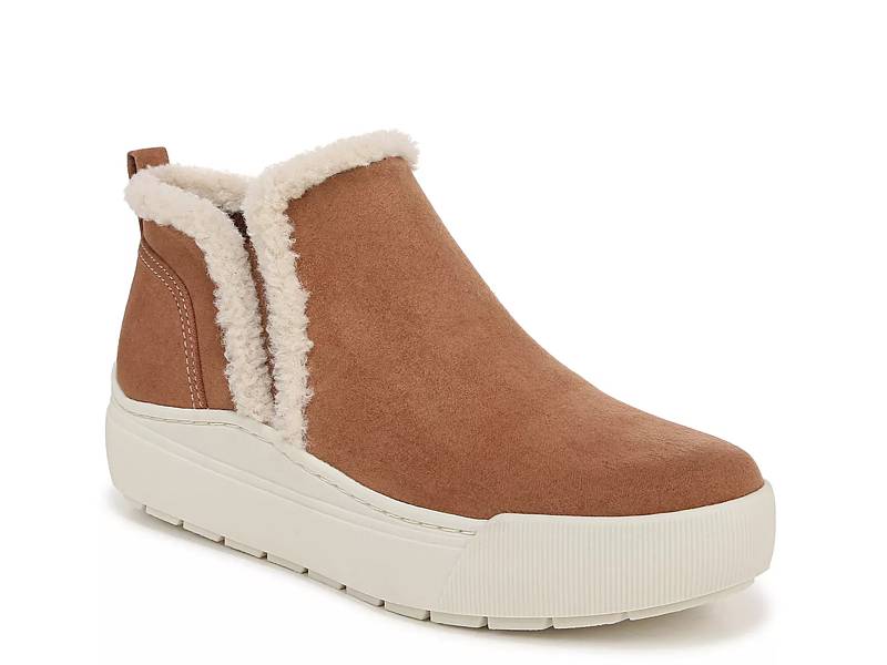 Shop Women s High Top Sneakers DSW
