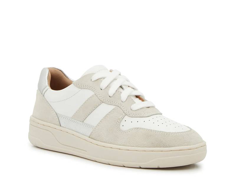 Mia Izzie Sneaker - Women's - Free Shipping | DSW