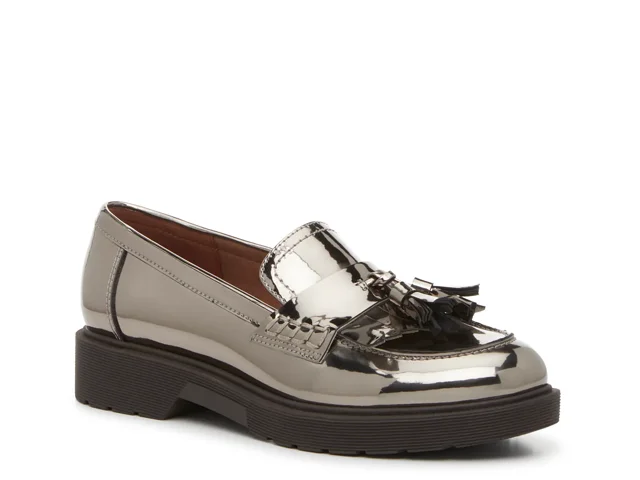 Marc Fisher Women s Johnie Loafer