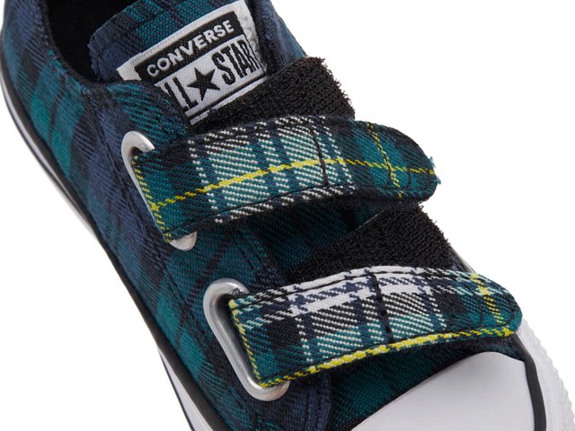 Plaid chuck taylors deals