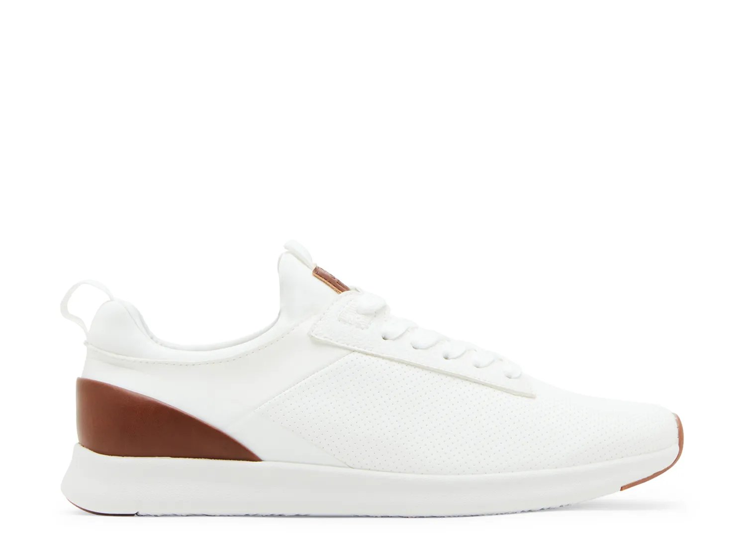 Striklr Sneaker