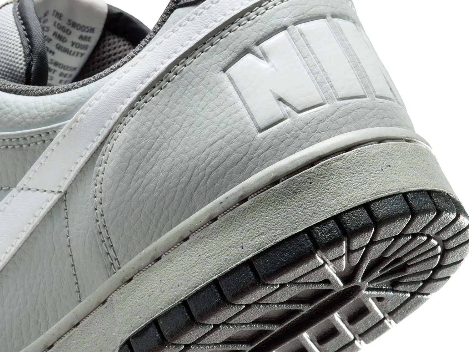 Big Nike Low Sneaker