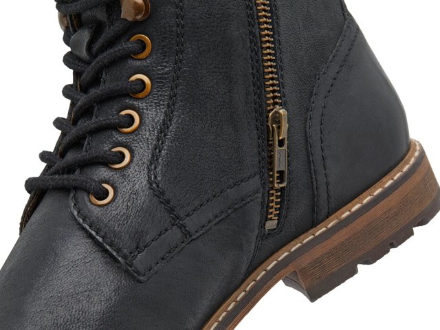 CROWN VINTAGE WOMEN'S BLACK LEATHER SIDE ZIP HEELED ANKLE
