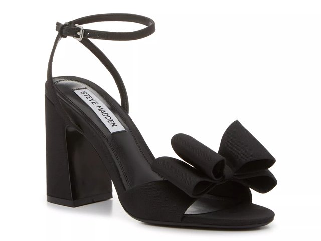 Naturalizer julisa leather sandals hotsell