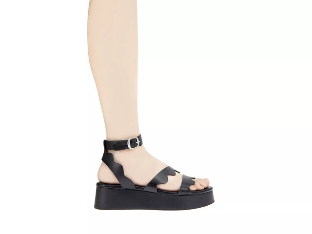 Bcbgeneration platform sandals store