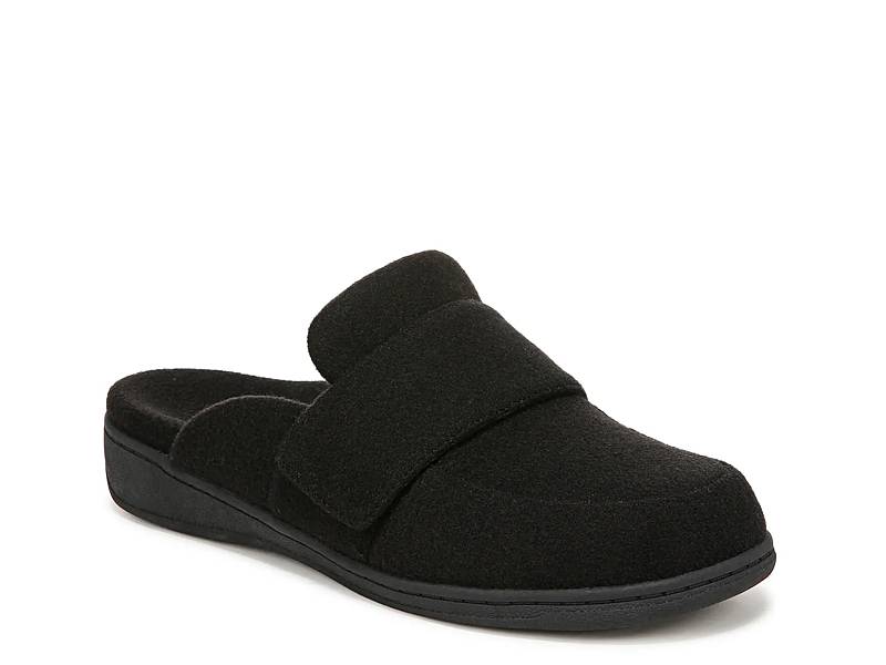 OOFOS OOcoozie Sport Mule - Free Shipping | DSW