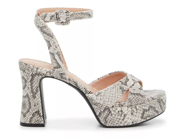 Chinese Laundry Thorie Sandal - Free Shipping | DSW