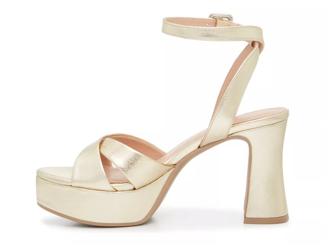 Chinese Laundry Thorie Sandal - Free Shipping | DSW