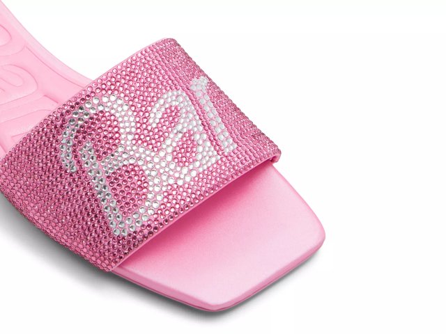 ALDO X Barbieコラボ サンダル スリッポン 完売必須 24SS Aldo x Barbie Barbieville Sandal - Free Shipping | DSW