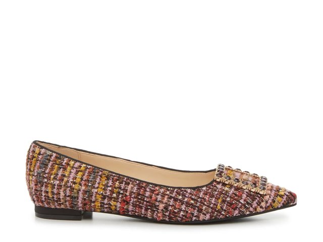 Nine west saige flat hot sale