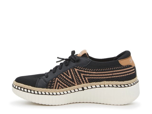 Skechers platform slip on sneakers top