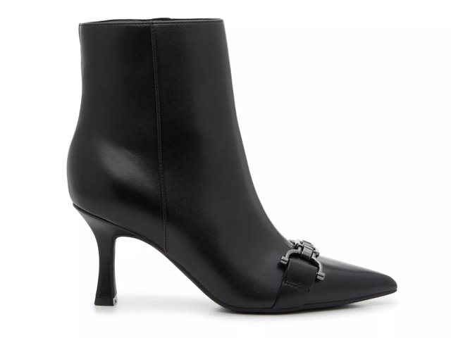 Nine West*スタイリッシュ*ビット*美脚*ショートブーツ/Trotte Nine West*スタイリッシュ*ビット*美脚*ショートブーツ/Trotte