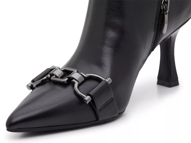 Nine West*スタイリッシュ*ビット*美脚*ショートブーツ/Trotte Nine West Trotte Bootie - Free Shipping | DSW