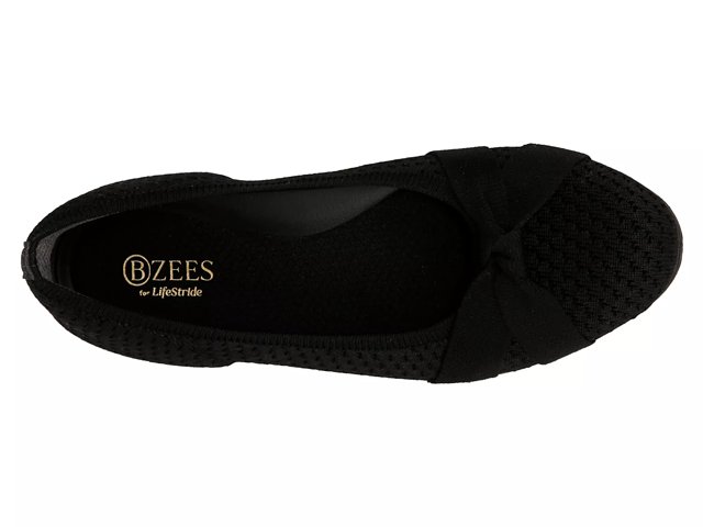 Bzees shoes store for fabulous women