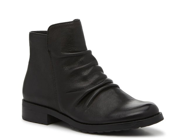 Sofft high top shop