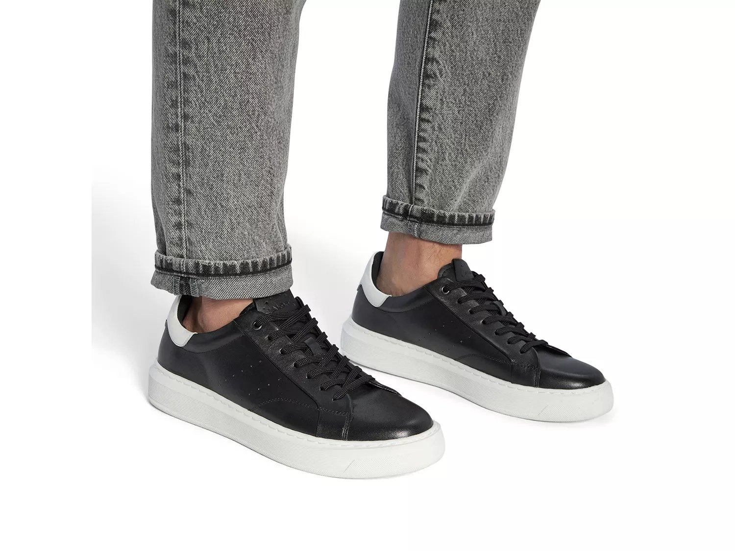 Marconi Sneaker