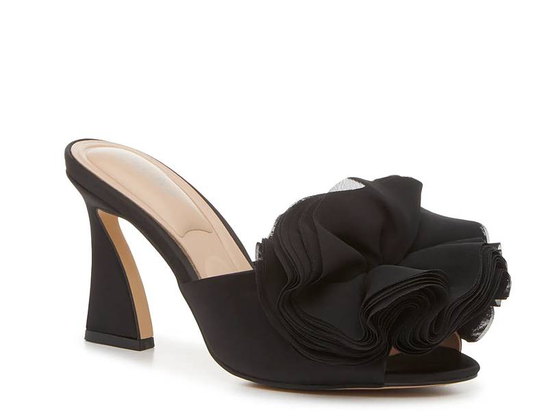 Karie Sandal